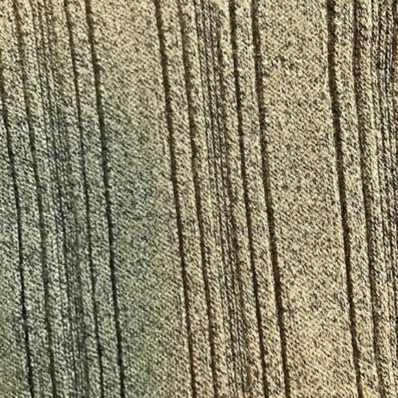 Men's United olive green sweater - Picture 5 of 5